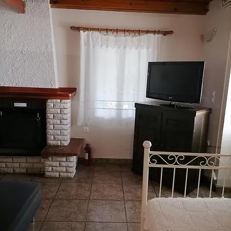 P & P Polylimnio Waterfalls * Dhouvraiika