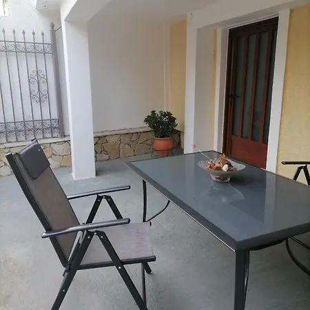 P & P Polylimnio Waterfalls *