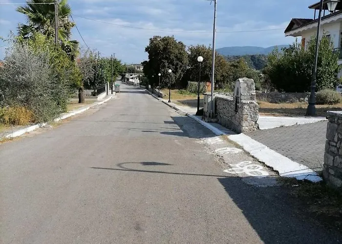 P & P Polylimnio Waterfalls * Dhouvraiika