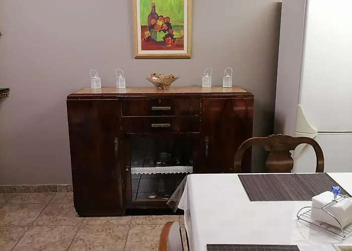 P & P Polylimnio Waterfalls Dhouvraiika