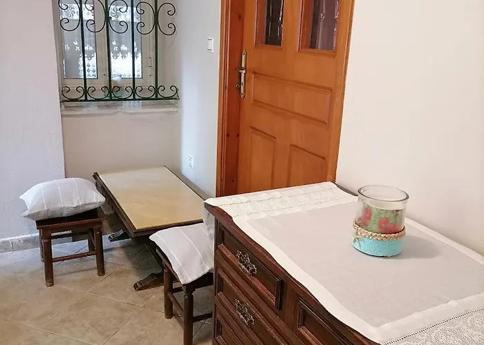 Tatil Evi P & P Polylimnio Waterfalls